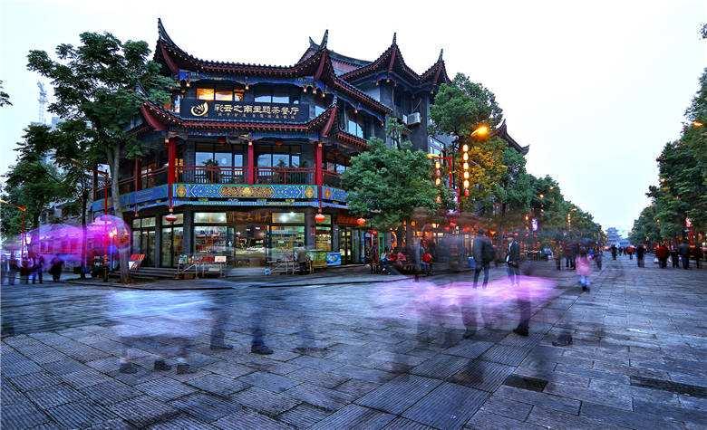 被击落俄机黑匣子已被寻获，将进行破译