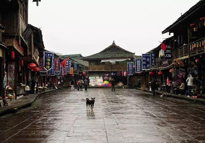 三项目同日开工